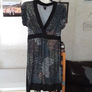 Womens knee length dress Large